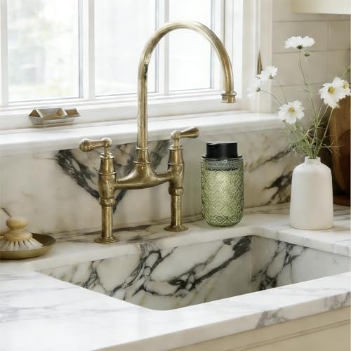 13.5 oz Glass Soap Dispenser, Luxurious Floral Embossed Glass Bathroom Countertop Foaming Pump for Kitchen Vanity (Green) - color: Green