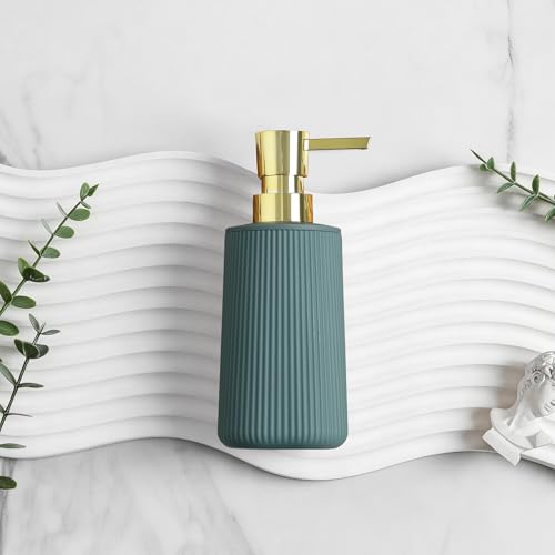 YAUKPH Small Soap Dispenser for Bathroom and Kitchen Matte Green and Gold | Modern Farmhouse Striped Style Plastic Hand Soap Dish Soap Dispenser with Pump - color: Green and Gold