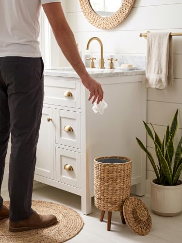 Tidita Wicker Trash Can with Lid, Decorative Bathroom Trash Can, 1.5 Gallon | Water Hyacinth Material, Wooden Legs, Removable Liner, Handwoven, Space-Saving Design, Assembly Required, Rustic & Boho Style - size: 1.5 Gallons