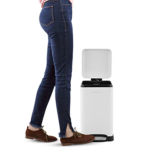 happimess Betty Retro Mini 3.2 Gal Step Trash Can, Cotton White | Soft-Close Lid, Fingerprint Proof, Removable Liner, Stainless Steel, Hands-Free Pedal - color: White