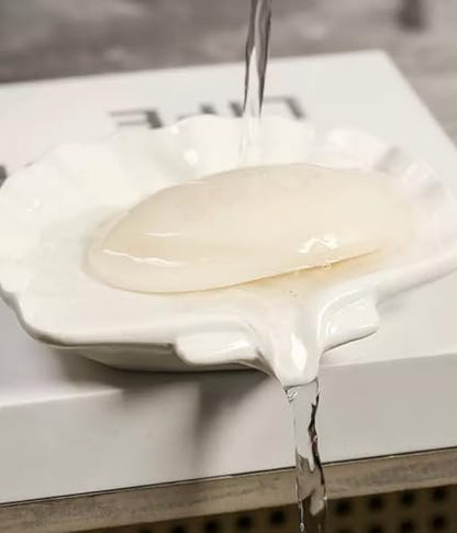 Ceramic Shell soap Box self draining European Design Sink Bathroom Shower soap Tray Anti-Slip soap Holder Multi-Functional Jewelry Stand Small and Cute, White