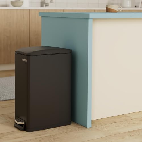 SONGMICS Slim Trash Can, 13-Gallon (50 L) Garbage Can for Narrow Spaces with Soft-Close Lid, Inner Bucket, and Step-on Pedal, Stainless Steel, 15 Trash Bags Included, Black ULTB510B48 - color: Black, style: 13 Gal.