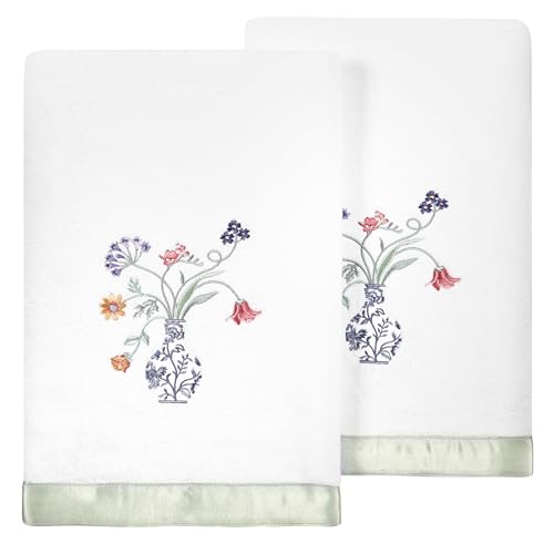 Floret 2-Piece Bath Towel Set, Charming Blue & White Vase Motif, Superior Turkish Cotton, Super Absorbent, Chic Bathroom Upgrade, 2 Bath Towels, White - color: White, size: 2 Pcs Bath Towel