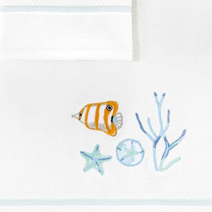 Avanti Linens - Bath Towel, Soft & Absorbent Bathroom Essentials, Sealife Home Decor (Ocean Friends Collection) - size: Bath Towel