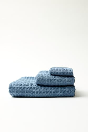 GEOMETRY Midnight Blue Waffle Bath - color: Midnight, size: 31" x 57" (1 Pack)