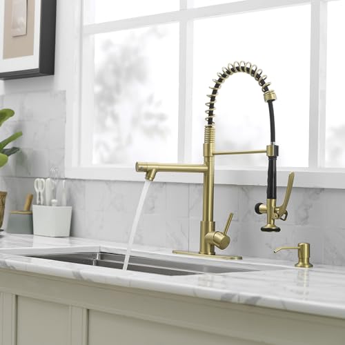 Fapully Commercial Kitchen Sink Faucet with Pull Down Sprayer Brushed Gold | Single Handle Faucets for Kitchen Sink, Kitchen Faucet with Soap Dispenser and Deck Plack for 4 Holes, 1.8GPM Water Flow - color: Brushed Gold, style: Contemporary