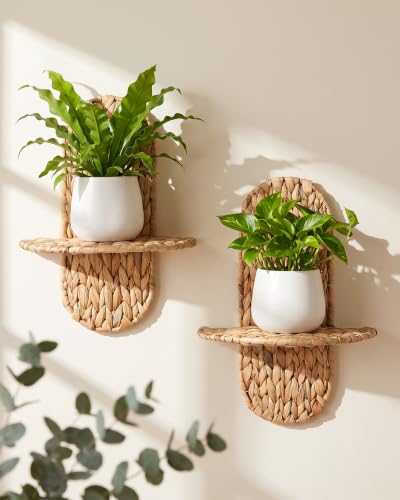 Coeusy Set of 2 Wicker Plant Wall Shelf, Boho Wall Decor, Wall Plant Holder | Water Hyacinth, Hand-Woven Wall Planter, Floating Shelves for Home, Bathroom, Bedroom, Living Room, Office, Corner, Natural