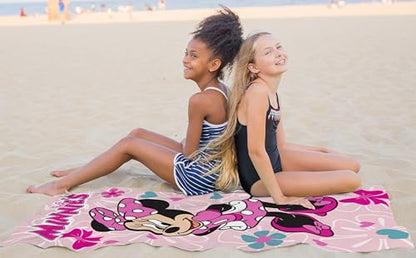 Jay Franco Disney Minnie Mouse Bath Pool Beach Towel - Kids Super Soft & Absorbent 100% Cotton Towel with Flowers and Hearts, Measures 28 x 58 - color: Pink - Minnie Mouse 01