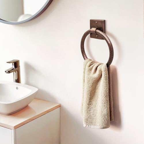 Monarch Abode Bathroom Towel Holder – 7-Inch Round Antique Copper Bathroom Hand Towel Holder for Bathrooms Wall, Metal Hand Hammered Towels Ring Wall Mount, Traditional Surface-Mounted Ring Hanger - color: Pure Copper, style: Traditional
