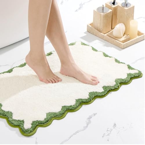 ORTIGIA Small Cute Scalloped Bath Mat, White and Green Plush Microfiber Scallop Bathroom Rugs Non Slip Washable Quick Dry Absorbent, Bathmat for Shower Stall Vanities Kitchen Floor Entrance, 17x24 - color: Green and White, size: 1'5" X 2'(rectangular)