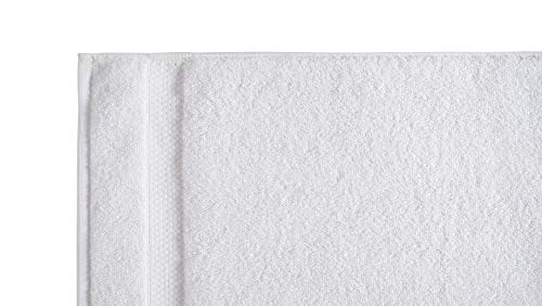 Amazon Basics 6-Pack Bath Towels, 100% Ring Spun Cotton, 600 GSM, Lightweight and Highly Absorbent, Quick Drying, Hotel Quality, 27 x 54 inches, White