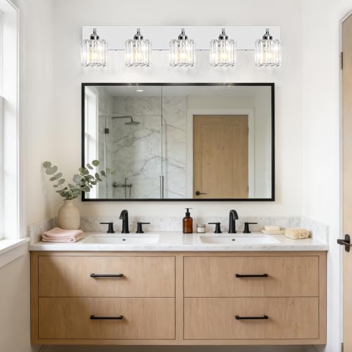 Brushed Chrome Crystal Bathroom Vanity Light, 5-Light Modern Bathroom Lighting Fixtures Over Mirror,Chrome Wall Sconce Light Fixtures with Square Shade - color: Chrome-Square Shade, size: 5-LIGHT