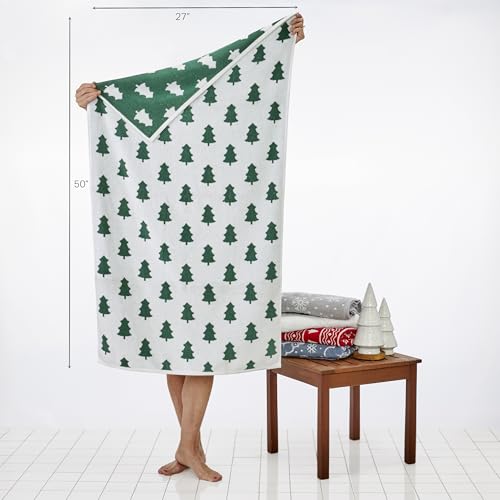 SKL Home Christmas/Winter Holiday Trees Bath Towel, Reversible, Green/White | 100% Cotton. 500 GSM weight. Soft & absorbent jacquard. Great for holiday gifting. - color: Holiday Trees, style: Bath Towel