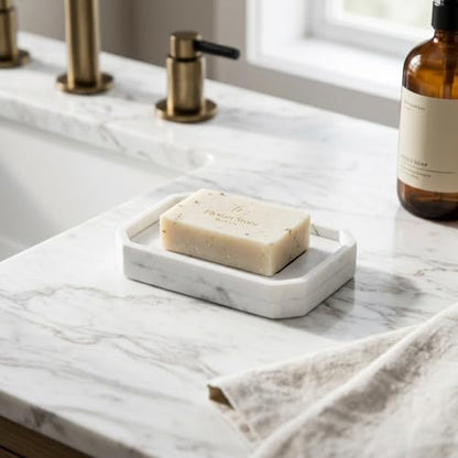 Drainable Soap Dish, Double Layer Resin Soap Holder with Marble-Look, Non-Slip Silicone Feet Soap Saver for Bathroom - color: Marble Look