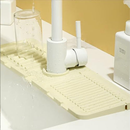 Faucet Guard & Draining Mat, Foldable Self-Draining Faucet Splash Guard Mat, Slope Design Kitchen Sink Splashguard for Home Bathroom Drying Glasses Around (White) - color: White