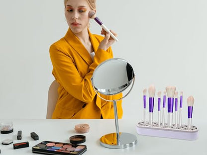 1Pcs Silicone Makeup Brush Holder Stand Light Grey Make Up Brush Organizers Makeup Brushes Holder Organizer for Painting Pen Brushes Nail Clippers Drill Pens Ruler Sewing Craft Tools - color: Light Grey