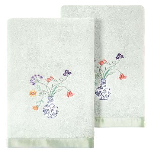 Floret 2-Piece Bath Towel Set, Charming Blue & White Vase Motif, Superior Turkish Cotton, Super Absorbent, Chic Bathroom Upgrade, 2 Bath Towels, Aqua - color: Aqua, size: 2 Pcs Bath Towel
