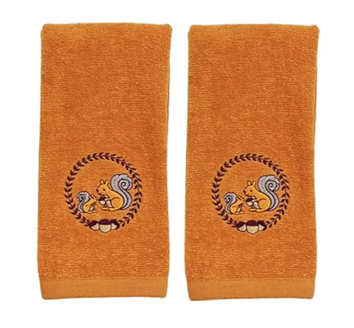 Serafina Home Fall Bathroom Hand Towels - Set of 2 Embroidered Burnt Orange Fingertip Towels with Squirrels & Acorns in Autumn Wreath Design –12” x 18” Fall Décor for Bath and Kitchen - color: Autumn Squirrels