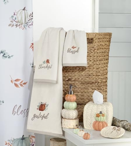 Avanti Linens - Fingertip Towels, Soft & Absorbent Cotton Towel, Fall Home Decor, Set of 2 (Grateful Patch Collection)
