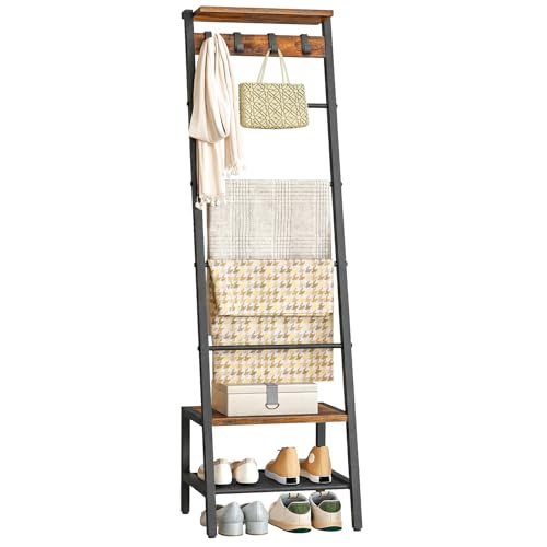 HOOBRO Blanket Ladder, 7-Tier Giraffe Shape Towel Rack for Living Room and Bedroom, 63.4" H Decorative Ladder Shelf with Hooks, Metal Frame, Industrial Style, Rustic Brown and Black BF13CJ01