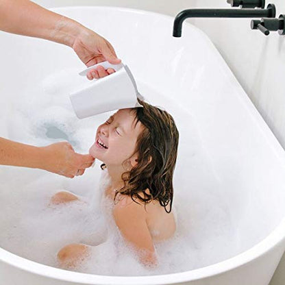 Ubbi Bath Rinse Cup for Babies & Toddlers, White | Baby Hair Rinse Cup, Newborn Bath Time Essential, Tear-Free Bath Accessory - size: 4.6 Fl Oz (Pack of 1), style: Rinse Cup