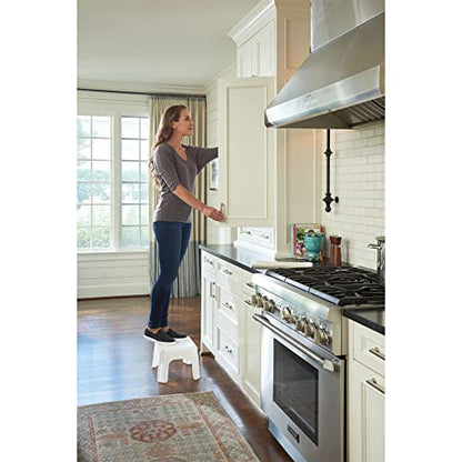 Rubbermaid Step Stool 9.5-Inch High White Plastic Small Single Step Stool for Kids/Adults in Home/Kitchen/Laundry/Garage/Bathroom - color: White, size: 1 ct (Pack of 1)