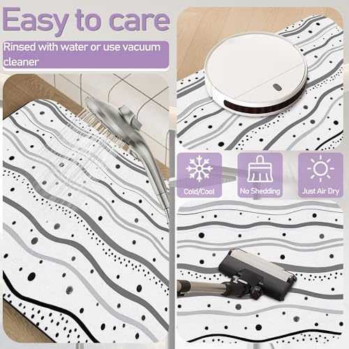 Polka Dots Stripes Bathroom Mat, Non Slip Rubber Backed Fast Dry Bath Rug, Thin Bath Mat for Bathroom Kitchen 17"x30" - color: Polka Dots Stripes
