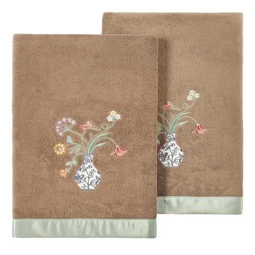 Floret 2-Piece Bath Towel Set, Charming Blue & White Vase Motif, Superior Turkish Cotton, Super Absorbent, Chic Bathroom Upgrade, 2 Bath Towels, Cocoa - color: Cocoa, size: 2 Pcs Bath Towel