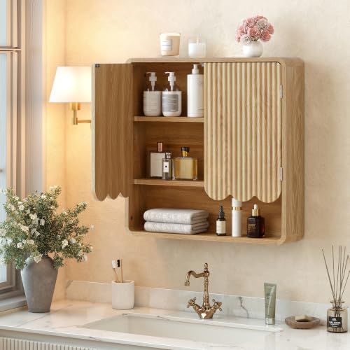 Fluted Bathroom Wall Cabinet, Boho Wooden Bathroom Organizers, Scalloped Over The Toilet Storage Cabinet with Adjustable Shelf, Medicine Cabinet Wall Mounted for Bathroom, Laundry Room,Natural - color: Natural