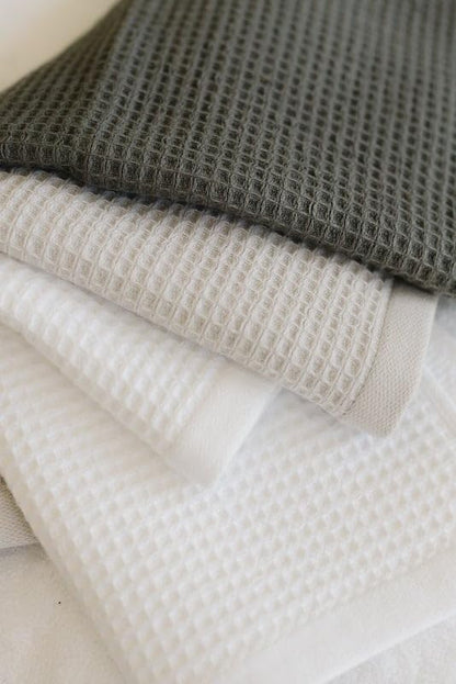 Cozy Earth Waffle Washcloths, Mini Textured Waffle Weave Pattern | 60% Cotton 40% Viscose from Bamboo Washcloths 13 x 13 Inches, Soft and Absorbent Terry, 4 Pack - color: Light Grey, size: Washcloth