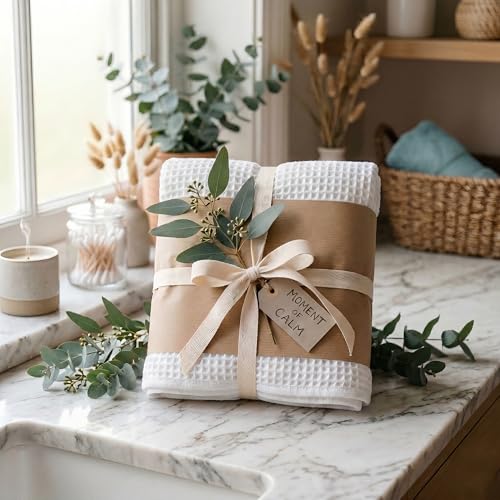 Vie Triomphe Waffle Weave Cotton Bath Towel 70x140cm, Textured Grid Pattern White, Lightweight Absorbent Quick Dry