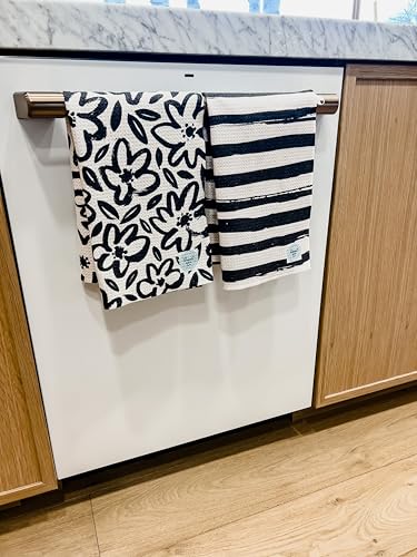 Kitchen Towels, Dish Towels for Kitchen, 2 Pc Kitchen Towel Set | Microfiber Waffle Towels, 16 x 26 inches, with Hanging Loops, Reusable Tea Towels, Cute Kitchen Towels - 2 Pack - color: Black Daisy
