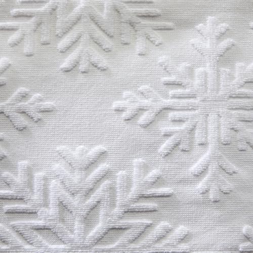SKL Home Christmas/Winter Subtle Snowflakes Bath Towel, 100% Cotton, White | 550 GSM. Soft & absorbent. Textured jacquard pattern. Great for use in the bathroom, kitchen or bar & gifting. - color: Subtle Snowflakes, style: Bath Towel