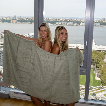 Turkish Bath Sheets, 4 Pack, 35 x 70 in, 700 GSM, Seagrass Green | 4 oversized bath sheets, 35 x 70 in, 700 GSM, 50% viscose made from bamboo and 50% Aegean Turkish cotton, plush and absorbent - color: Seagrass Green, size: Bath Sheets, Set of 4