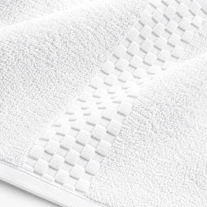 Pearl Linens Bath Towels Set of 4, 27 x 55 Inches, 100% Ring Spun Cotton Towels for Bathroom 650 GSM Quick Dry Lightweight Hotel Towels, Highly Absorbent Premium Towels for Home, Spa & Bathroom,White