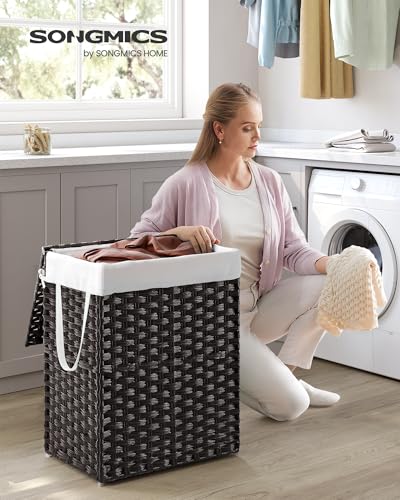 SONGMICS Laundry Hamper with Lid, 23.8 Gallon (90 L) Synthetic Rattan Clothes Laundry Basket with Lid and Handles, Foldable, Removable Liner, Black ULCB51BK - color: Black, size: 90 L