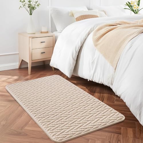 Bathroom Rugs Non-Slip Bath Mat,24"×36",Machine Washable&Water Absorbent Bath Mats for Bathroom, Soft Shaggy Thick Microfiber Bath Rug for Shower,Tub,Cream