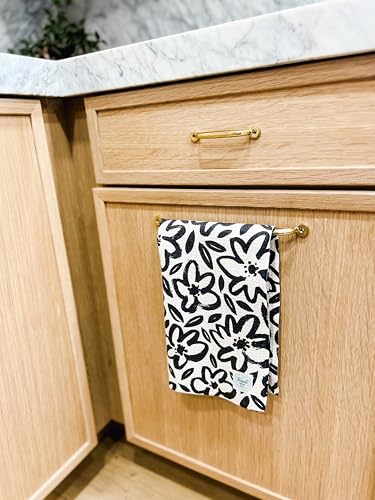 Kitchen Towels, Dish Towels for Kitchen, 2 Pc Kitchen Towel Set | Microfiber Waffle Towels, 16 x 26 inches, with Hanging Loops, Reusable Tea Towels, Cute Kitchen Towels - 2 Pack - color: Black Daisy