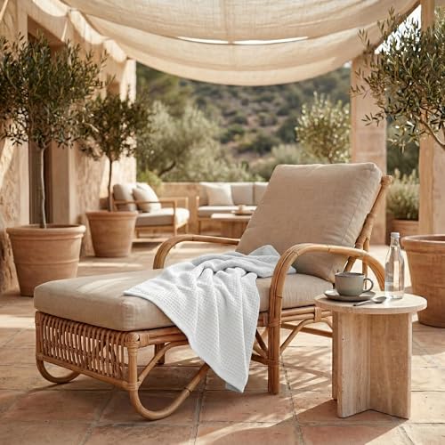 Vie Triomphe Waffle Weave Cotton Bath Towel 70x140cm, Textured Grid Pattern White, Lightweight Absorbent Quick Dry