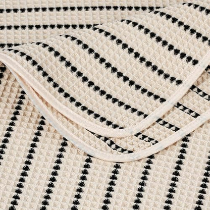 POLYTE 430 GSM Poly Blend Microfiber Quick Dry Waffle Bath Towel, 30x60 in | 4 Pack, Oversize, Lint Free, Body Towel - color: Light Beige/Black