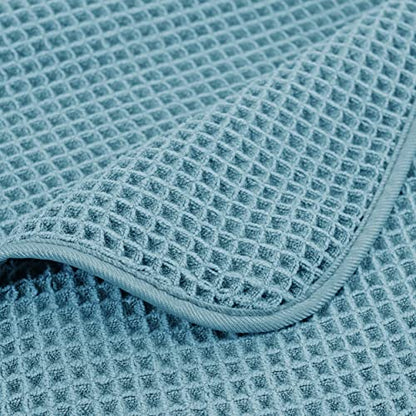POLYTE 430 GSM Poly Blend Microfiber Quick Dry Waffle Bath Towel, 30x60 in | 4 Pack, Oversize, Lint Free, Body Towel - color: Green