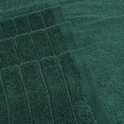 4 Piece Extra Large Bath Towels 30 x 60 Inches, Hunter Green | 100% Cotton, Larger & Lighter Weight, Quicker to Dry, Super Soft and Absorbent, Perfect for Bathroom - color: Hunter Green