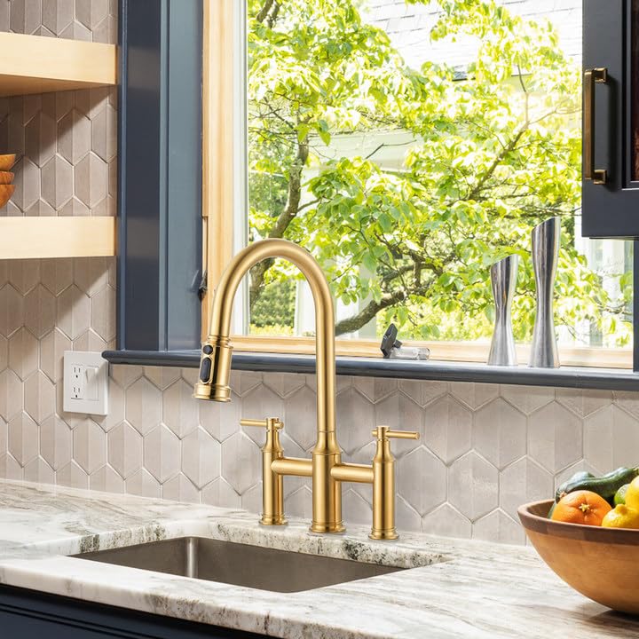 Bridge Kitchen Faucet Brushed Gold: 3 Holes Brass Bridge Faucet with Pull Down Sprayer - Two Handles 8 Inch Centerset Kitchen Sink Faucet, 360° Swivel Spout - color: Brushed Gold